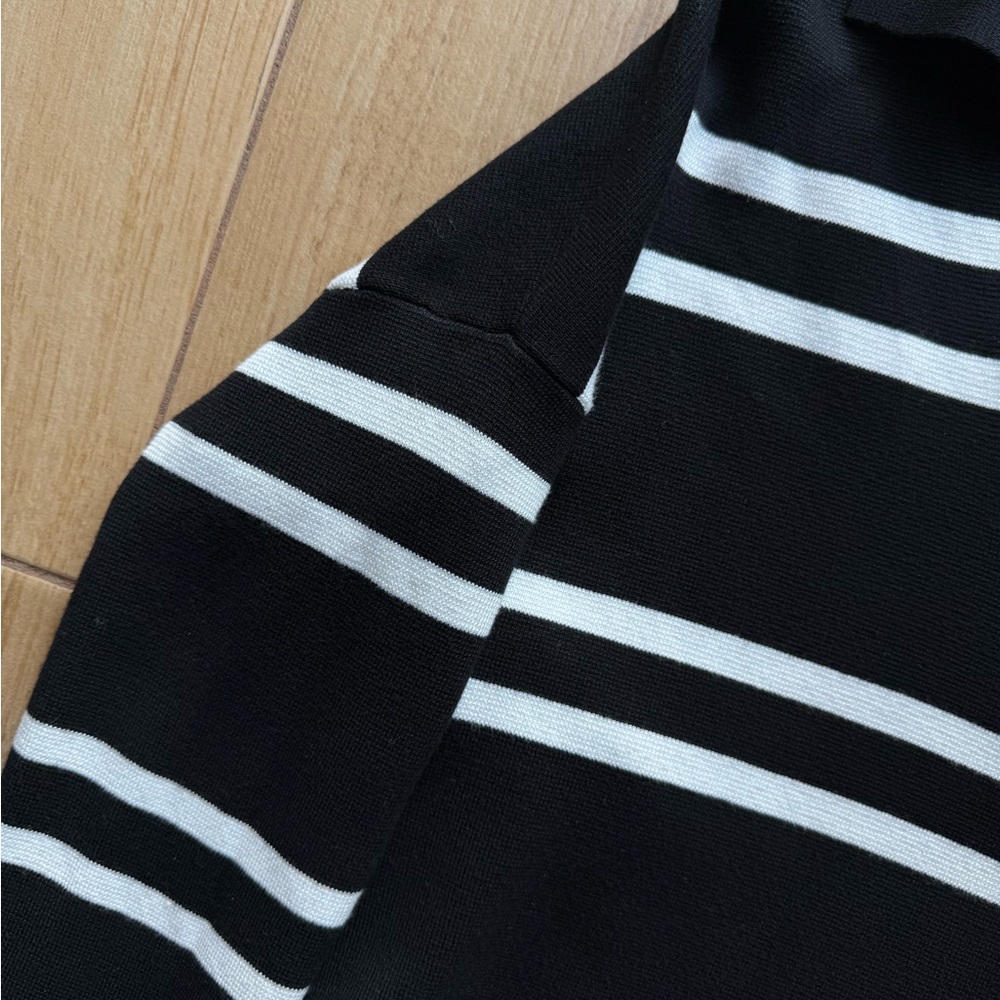 Cyrus Split Neck Pullover - image 4